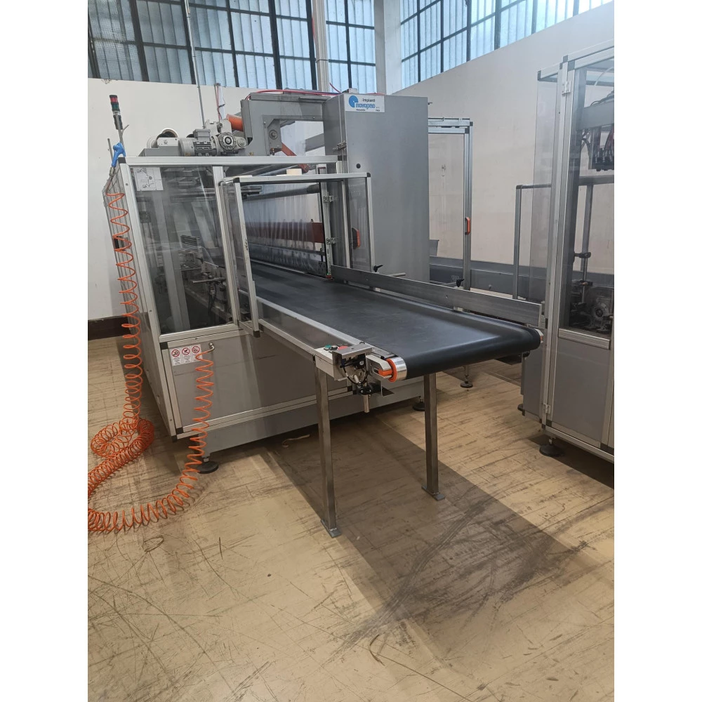NOVOPAC packing machine for roll fabrics
