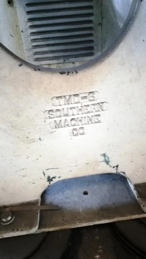 SOUTHERN Machinery Pattern tufting, ww 100cm